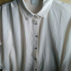 Creamy button-down blouse short sleeve